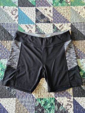NYL Mesh & Space Dye Biker Shorts